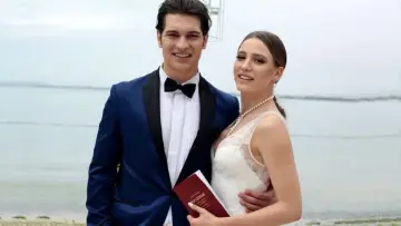 Zasłona do serialu "Medcezir" #1382329
