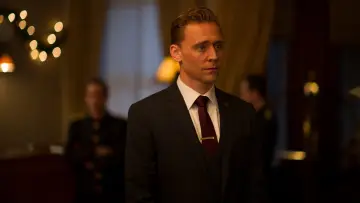 Zasłona к сериалу "Nocny recepcjonista" #1327119