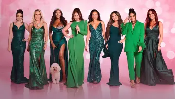 Zasłona к сериалу "The Real Housewives of Cheshire" #1485625