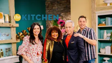 Zasłona к сериалу "The Kitchen" #1333240