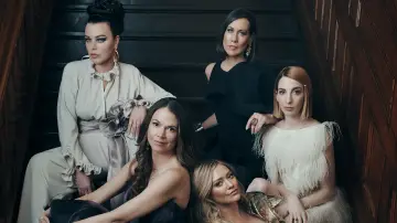 Zasłona к сериалу "Younger" #1329261