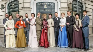 Zasłona к сериалу "Akacjowa 38" #1339860