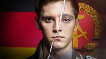 Zasłona do serialu "Szpieg D