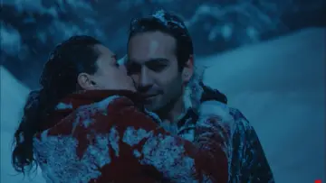 Zasłona к сериалу "Aşk Yeniden" #1319530