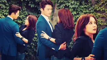 Zasłona do serialu "Hello Monster" #1902345