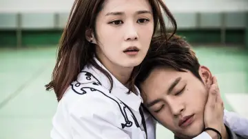 Zasłona do serialu "Hello Monster" #1902346