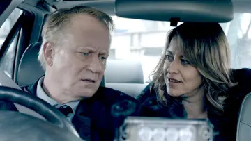 Zasłona к сериалу "River" #1464082