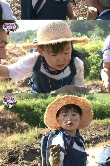 Plakat к сериалу "슈퍼맨이 돌아왔다" #1370232