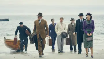Zasłona к сериалу "I nie było już nikogo" #1462571