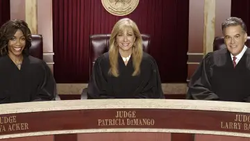 Zasłona к сериалу "Hot Bench" #1388476