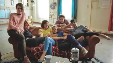 Zasłona do serialu "Crashing" #1466346