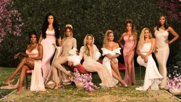Zasłona do serialu "The Real Housewives of Potomac" #1541497