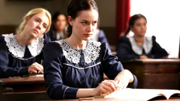 Zasłona к сериалу "Çalıkuşu" #1416198