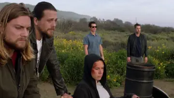 Zasłona к сериалу "Królestwo zwierząt" #1294975