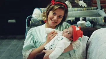 Zasłona do serialu "Hayat Şarkısı" #1398994