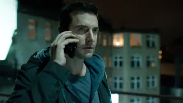 Zasłona do serialu "Stacja Berlin" #1540272