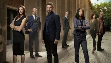 Zasłona do serialu "Stacja Berlin" #1540283