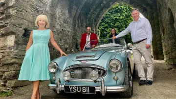 Zasłona к сериалу "Celebrity Antiques Road Trip" #1367641
