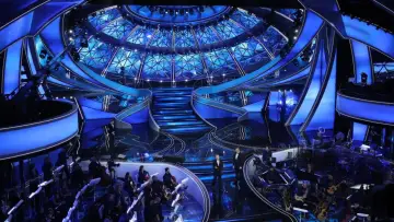 Zasłona к сериалу "Festival di Sanremo" #1352841
