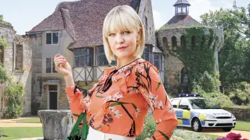Zasłona к сериалу "Agatha Raisin" #1448123