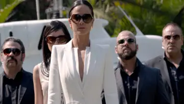 Zasłona к сериалу "Queen of the South" #1367799