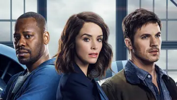 Zasłona к сериалу "Poza czasem" #1354210