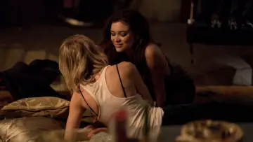 Zasłona к сериалу "Gypsy" #1470075