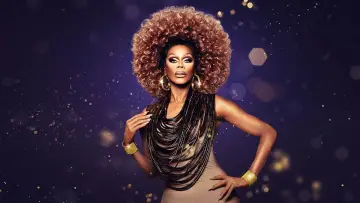 Zasłona к сериалу "RuPaul