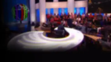 Zasłona к сериалу "Quotidien" #1313141