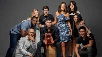Zasłona к сериалу "Inhumans" #1384811