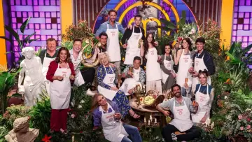 Zasłona do serialu "MasterChef Celebrity" #1421883