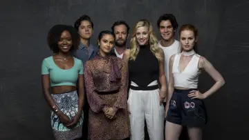 Zasłona к сериалу "Riverdale" #1276210