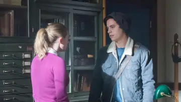 Zasłona к сериалу "Riverdale" #1276338