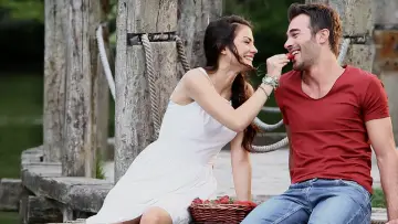 Zasłona к сериалу "Çilek Kokusu" #1449636