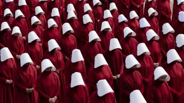 Zasłona к сериалу "Opowieść podręcznej" #1267541