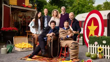 Zasłona к сериалу "Bäst i test" #1405660