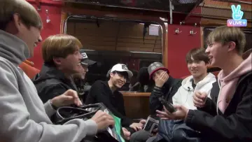 Zasłona do serialu "BTS 본보야지" #1382582