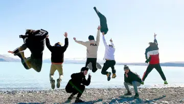 Zasłona do serialu "BTS 본보야지" #1382585