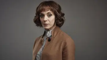 Zasłona к сериалу "Harlan Coben: Safe" #1468931