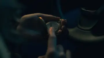 Zasłona к сериалу "Nawiedzony dom na wzgórzu" #1351578