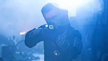 Zasłona к сериалу "Future Man" #1356617