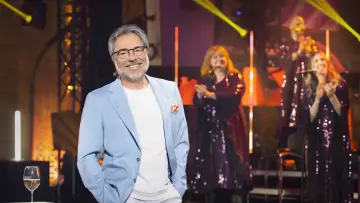 Zasłona к сериалу "Y