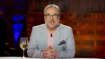 Zasłona к сериалу "Y