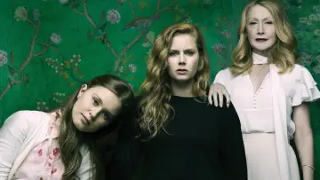 Zasłona к сериалу "Ostre przedmioty" #1401441