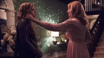 Zasłona к сериалу "Ostre przedmioty" #1401447