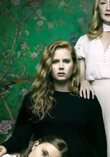 Plakat к сериалу "Ostre przedmioty" #1401491
