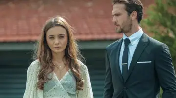 Zasłona к сериалу "Dół" #1301896