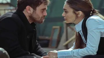 Zasłona к сериалу "Dół" #1301904