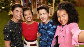 Zasłona к сериалу "Andi Mack" #1458260
