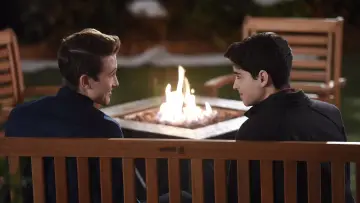 Zasłona к сериалу "Andi Mack" #1458269